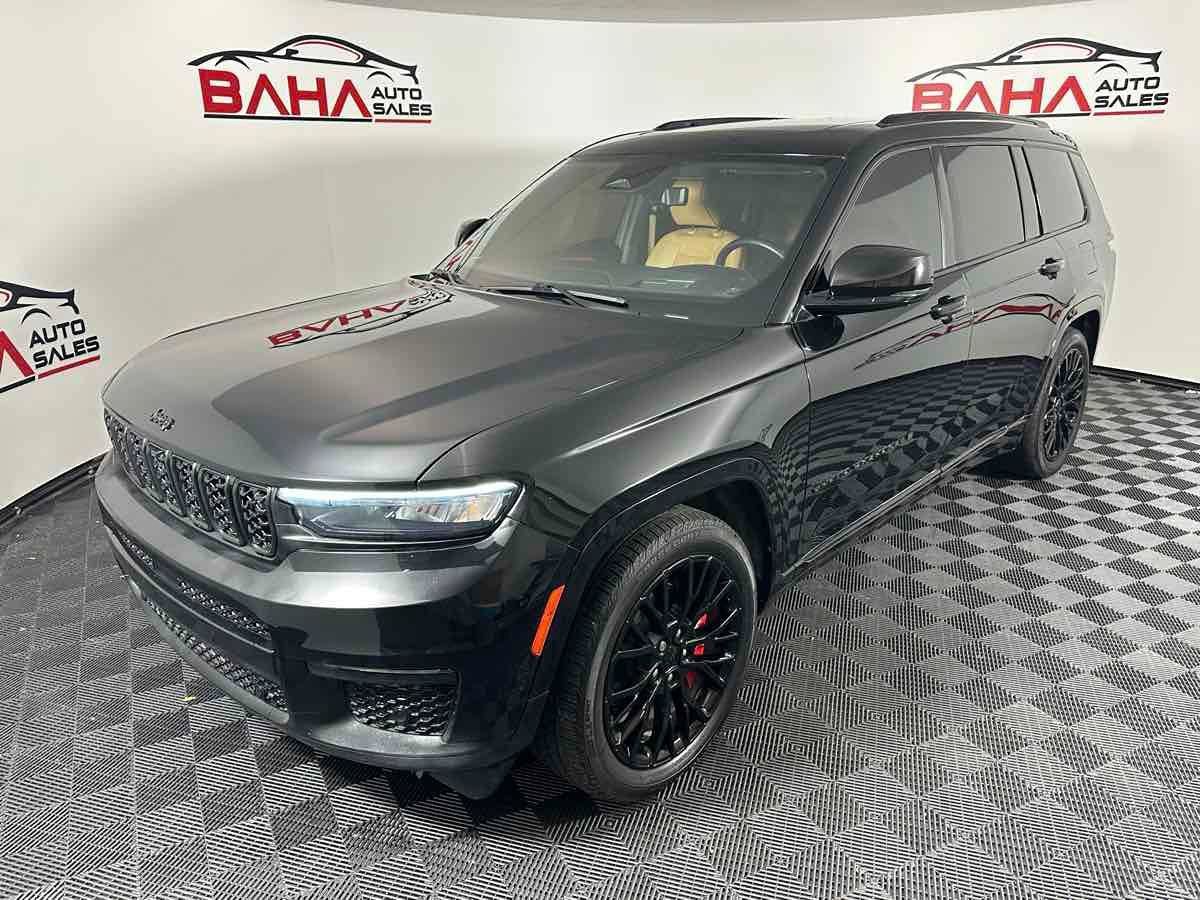 Used 2021 Jeep Grand Cherokee L Summit AWD/4WD image 4