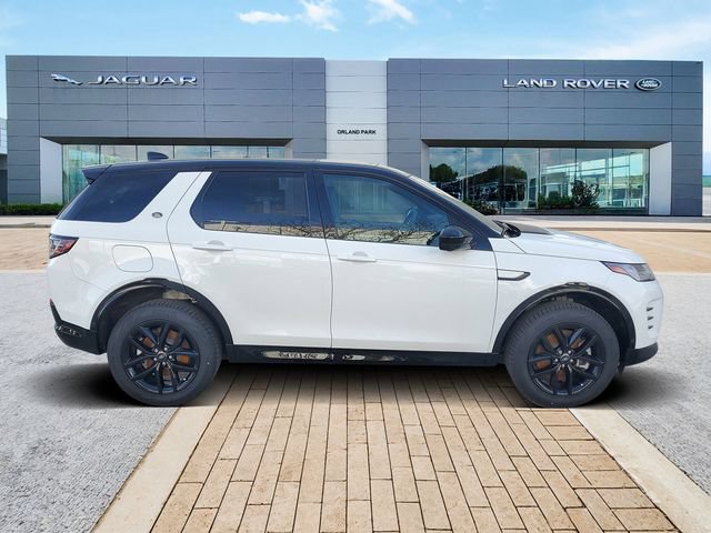 New 2026 Land Rover Discovery Sport Landmark AWD/4WD image 4