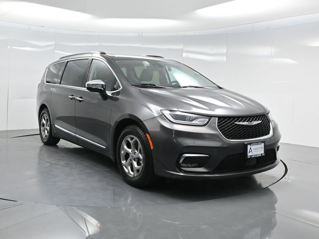 Used 2023 Chrysler Pacifica Limited image 62