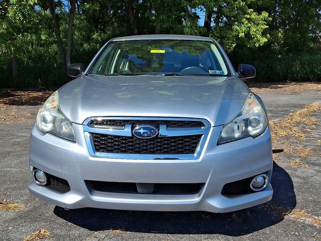 Used 2014 Subaru Legacy 2.5i w/ Alloy Wheel Package AWD/4WD image 2