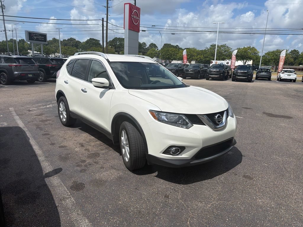 Used 2016 Nissan Rogue SV FWD image 6