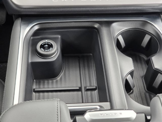 New 2026 Ford Expedition Active RWD image 16