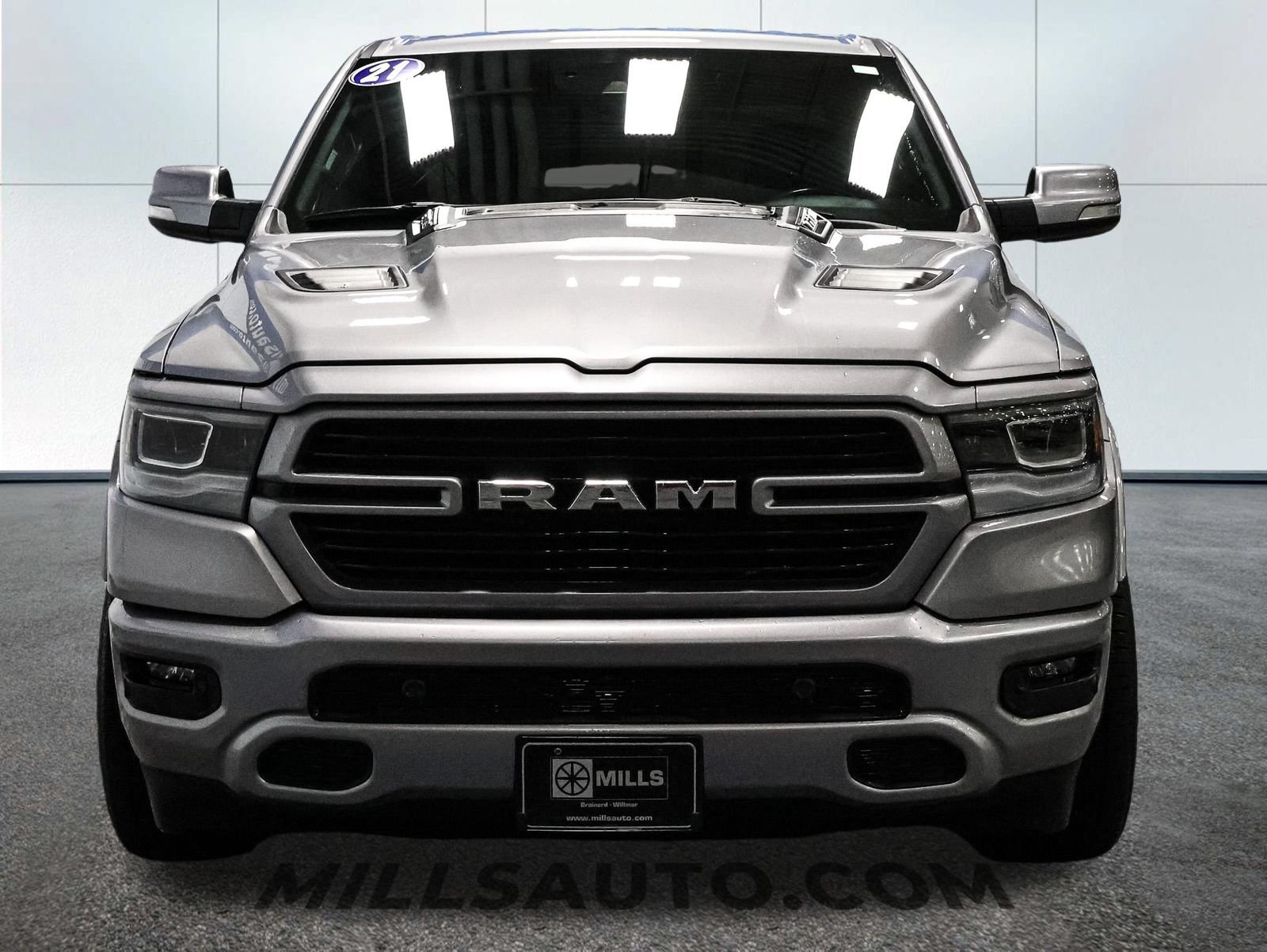 Used 2021 RAM 1500 Laramie w/ Sport Appearance Package AWD/4WD image 13