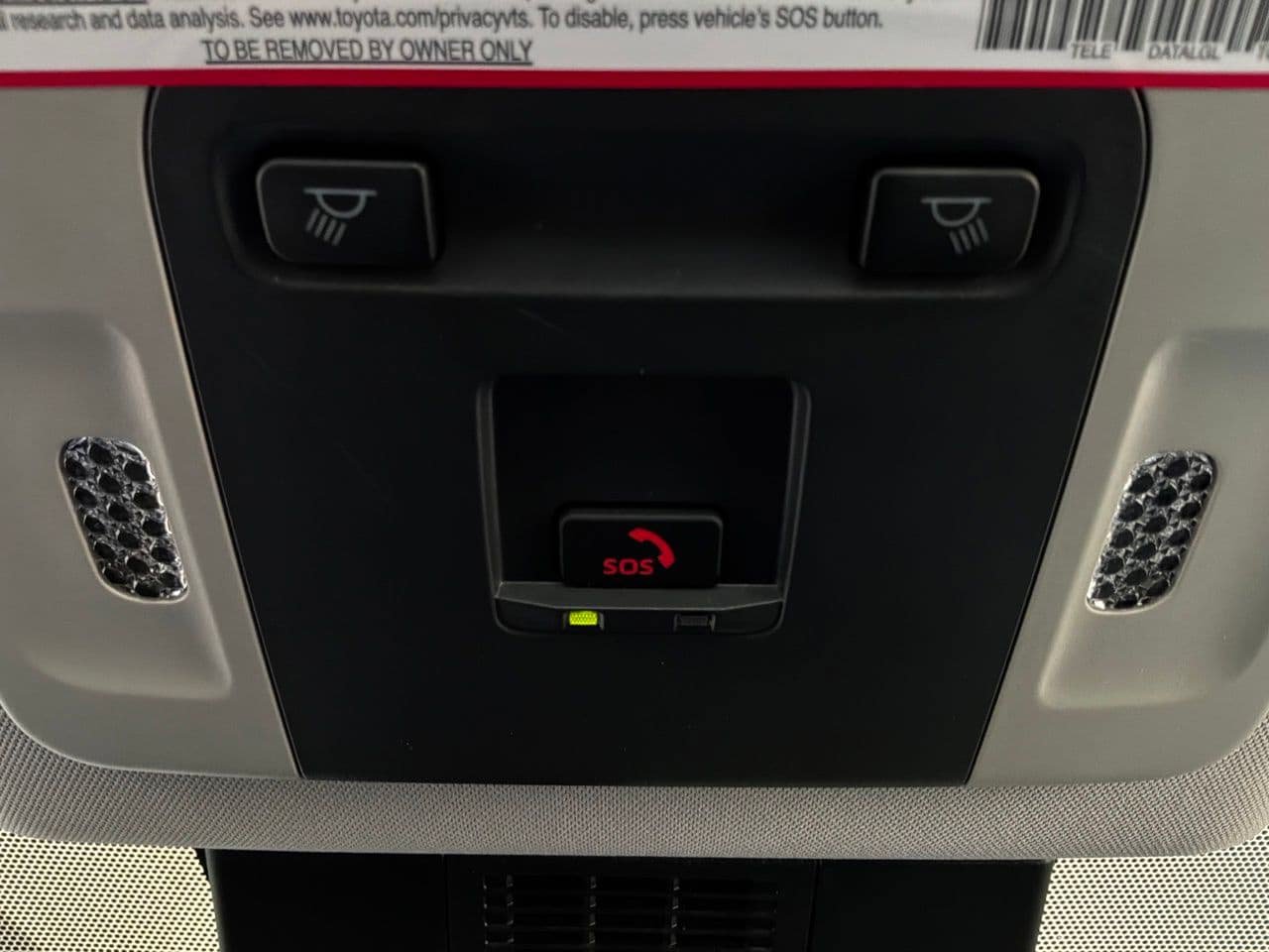 Used 2025 Toyota Camry LE FWD image 18