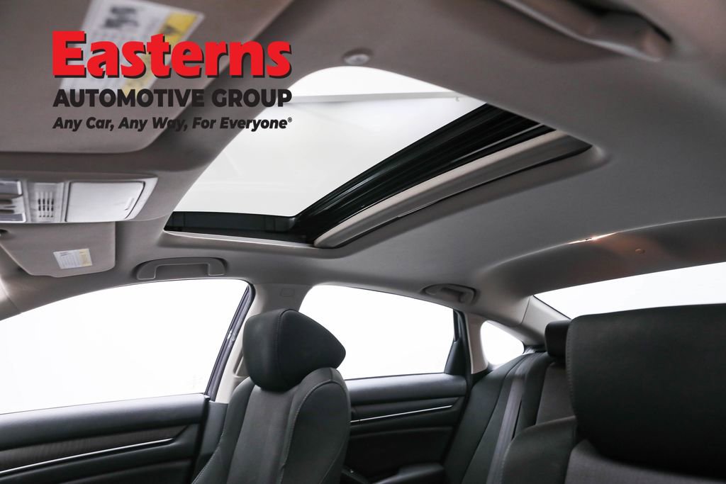 Used 2019 Honda Accord EX image 34