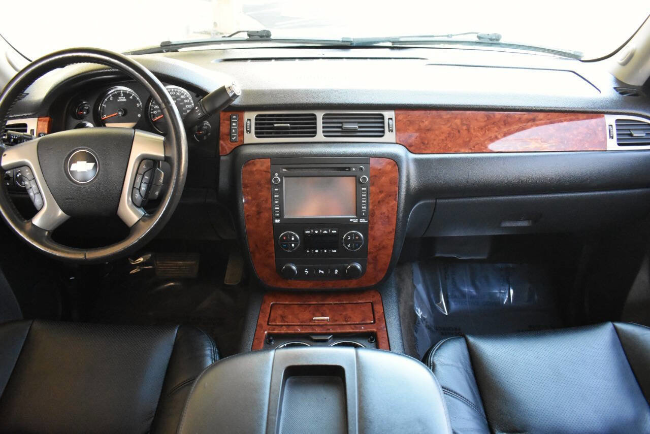 Used 2012 Chevrolet Tahoe LTZ image 53