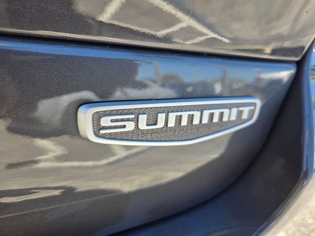 Used 2025 Jeep Grand Cherokee Summit image 30