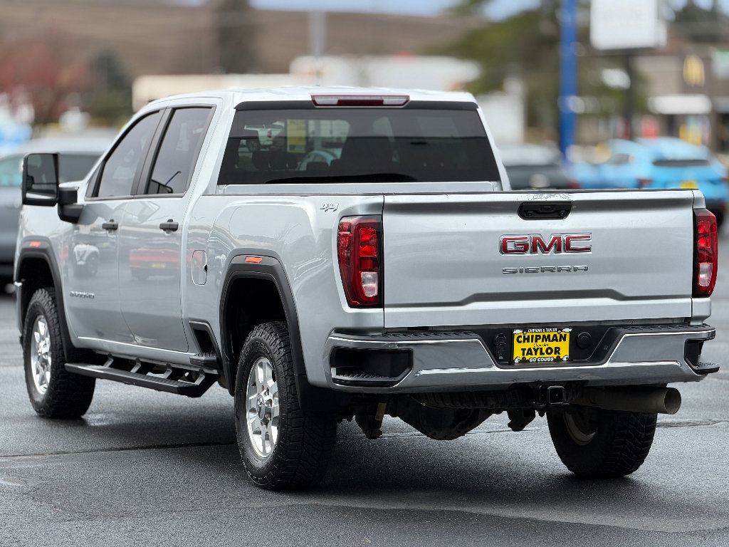 Used 2021 GMC Sierra 2500 4x4 Crew Cab w/ Convenience Package image 16