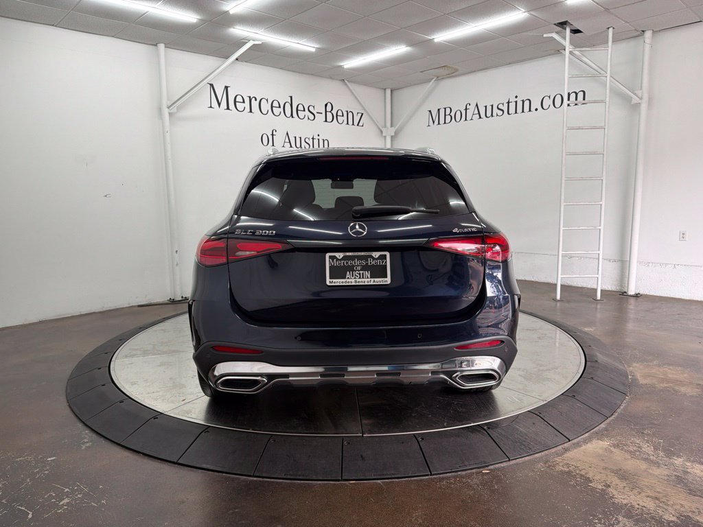 Used 2023 Mercedes-Benz GLC 300 4MATIC image 7