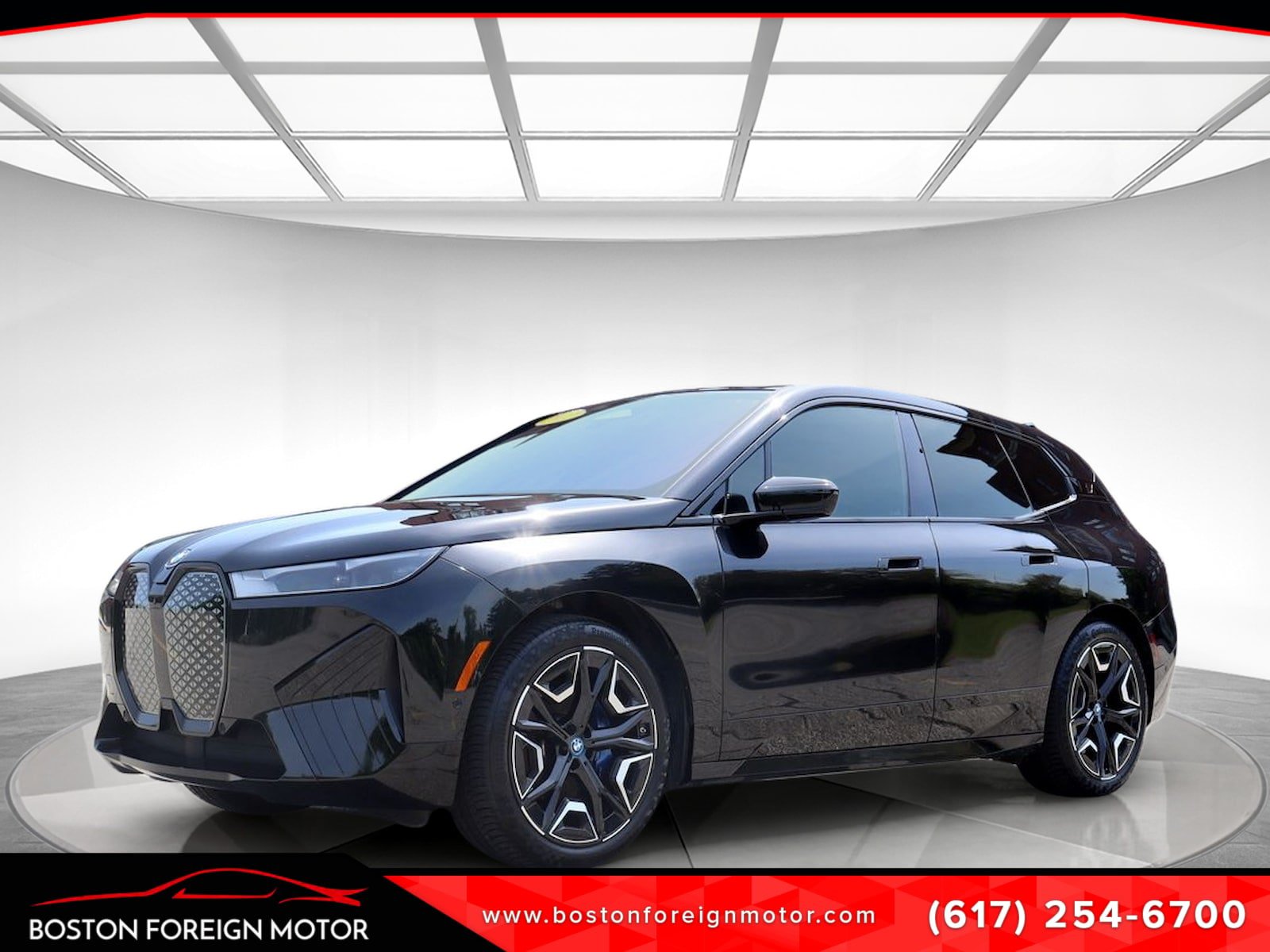 Used 2022 BMW iX xDrive50 w/ Premium Package AWD/4WD image 1