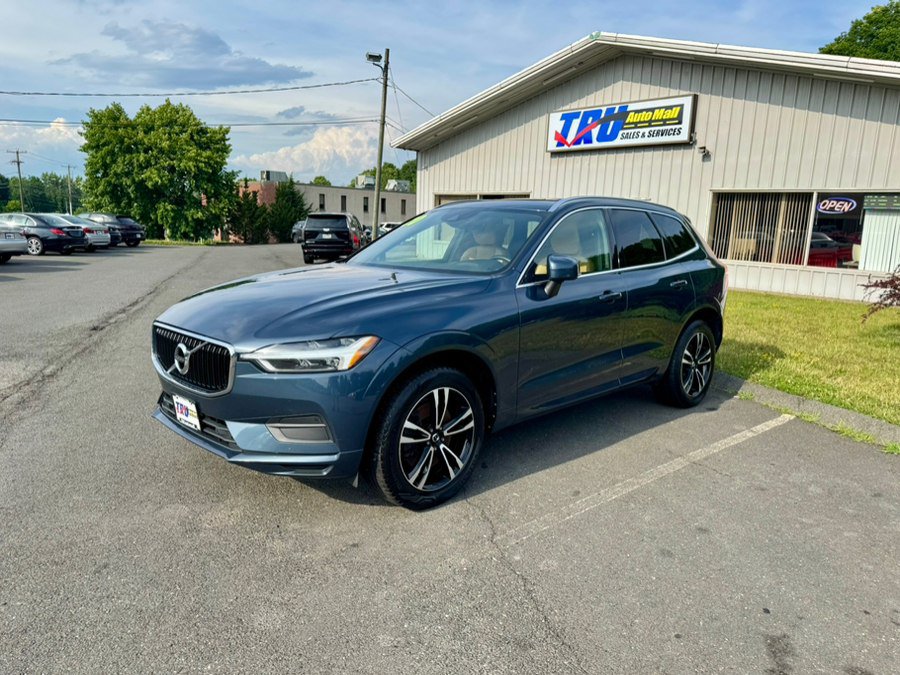Used 2020 Volvo XC60 T6 Momentum AWD/4WD image 2