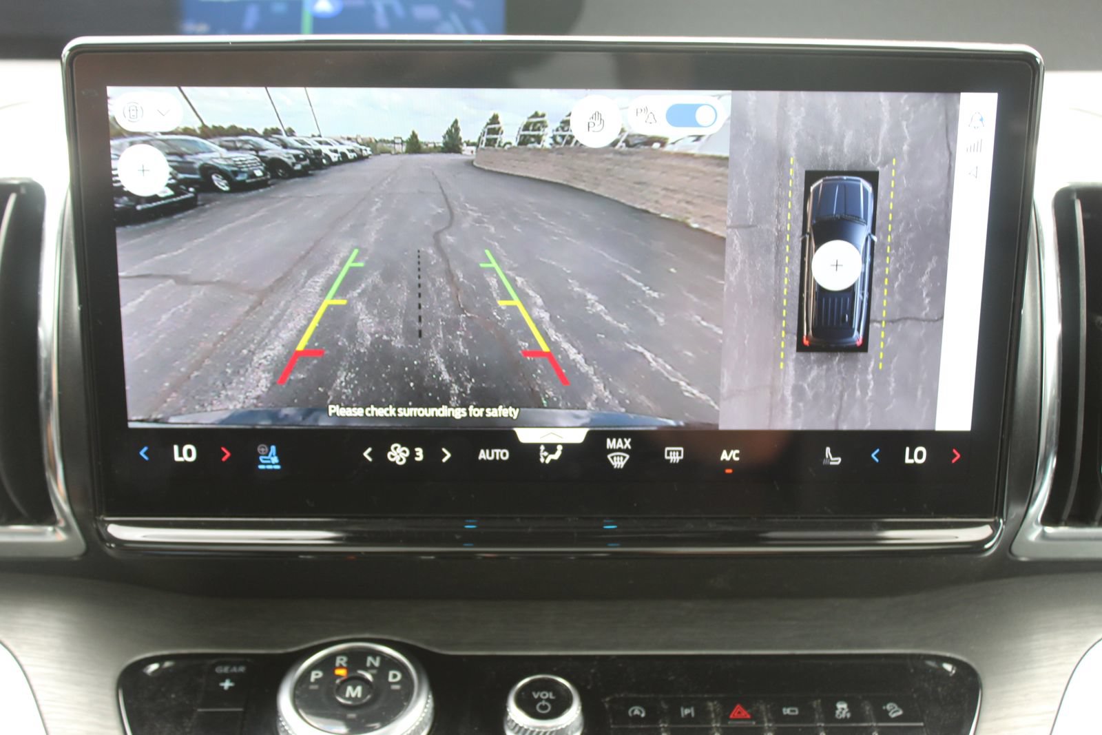 Used 2025 Ford Expedition Max Platinum AWD/4WD image 51