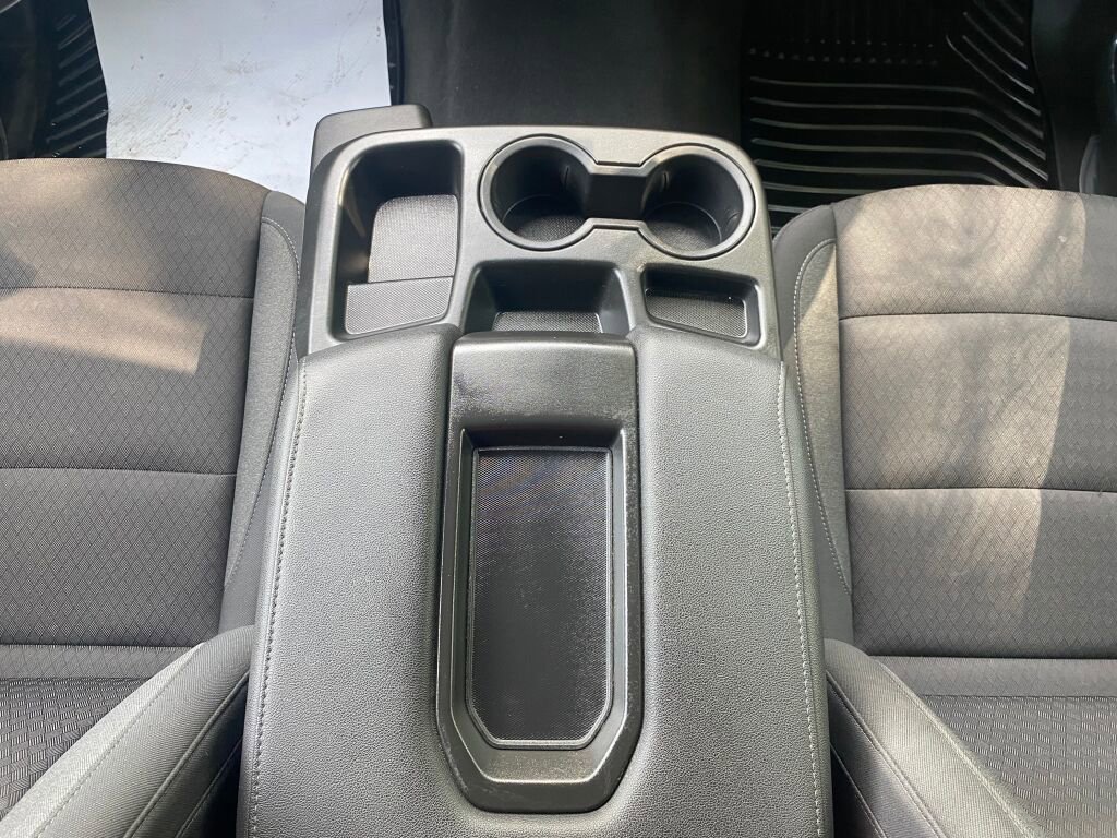 Used 2025 Chevrolet Silverado 1500 LT image 15