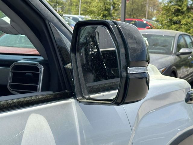 Used 2024 Toyota Tundra Limited AWD/4WD image 30