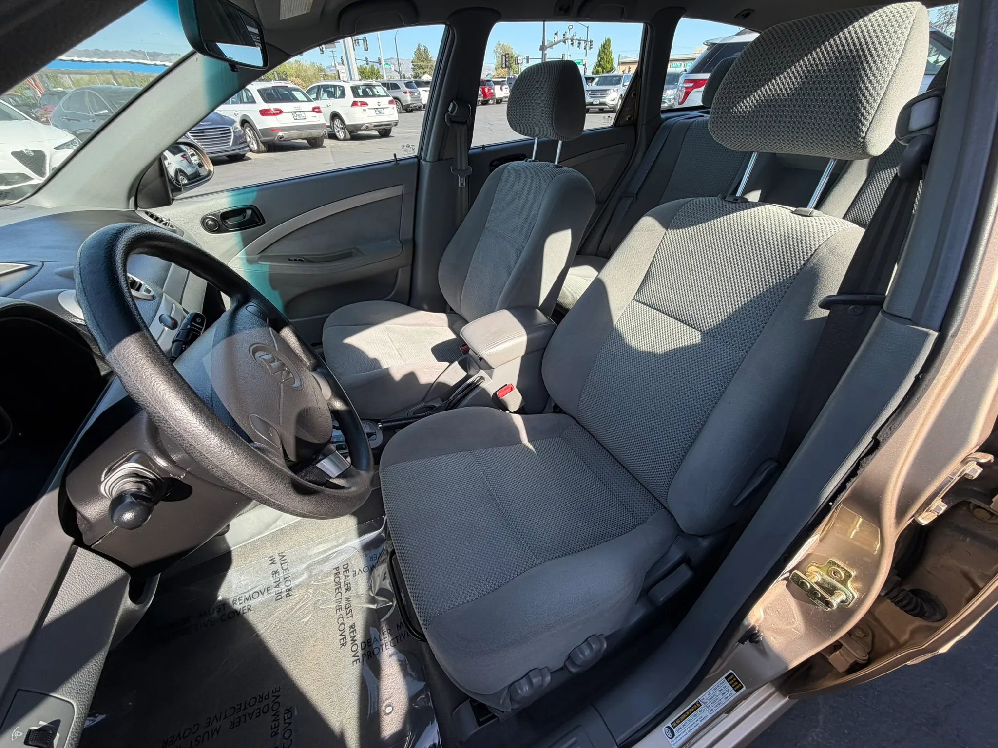 Used 2006 Suzuki Forenza Wagon FWD image 9