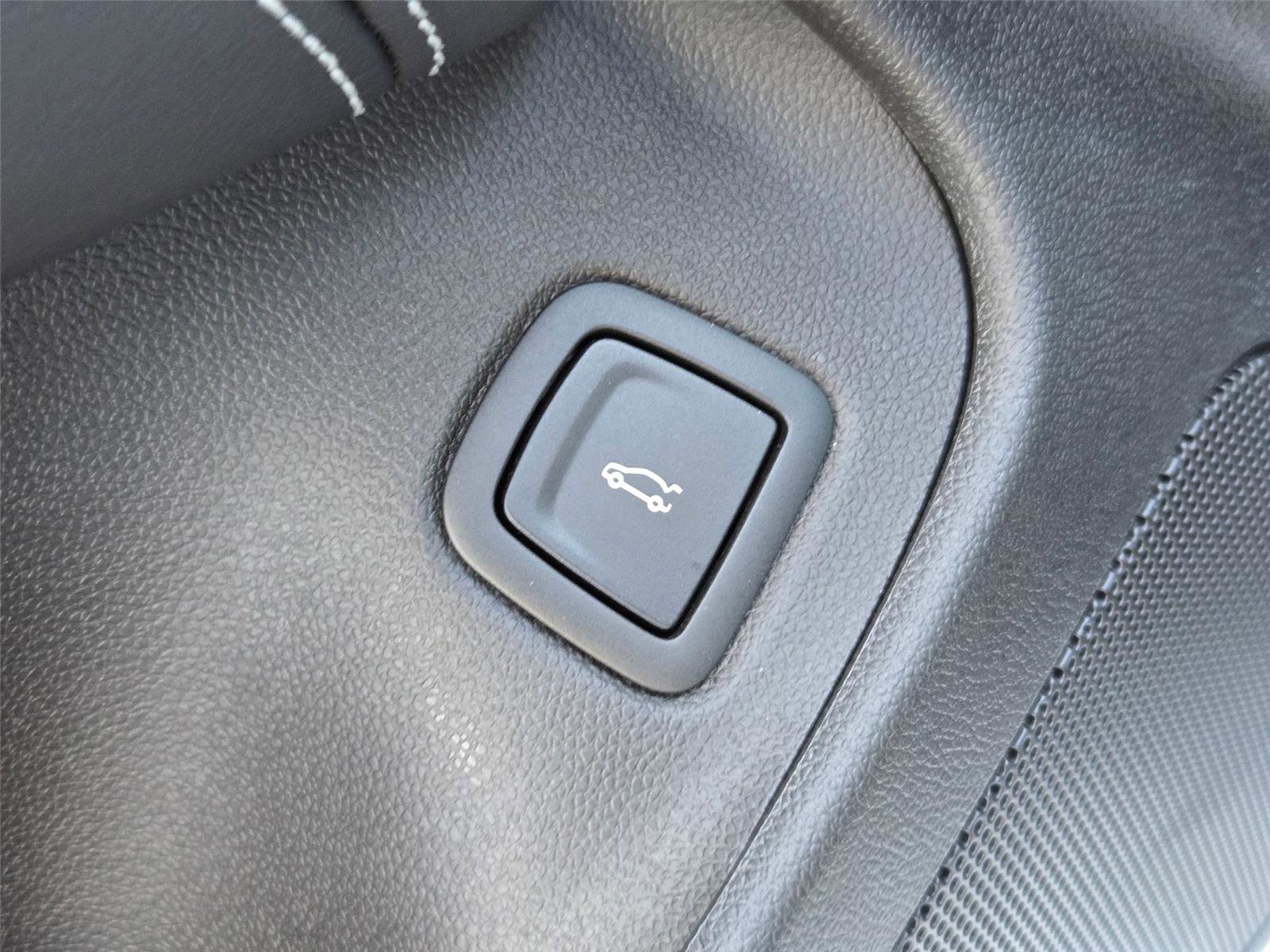 Certified 2024 Cadillac CT4 V Blackwing w/ Driver Assist Package RWD image 33