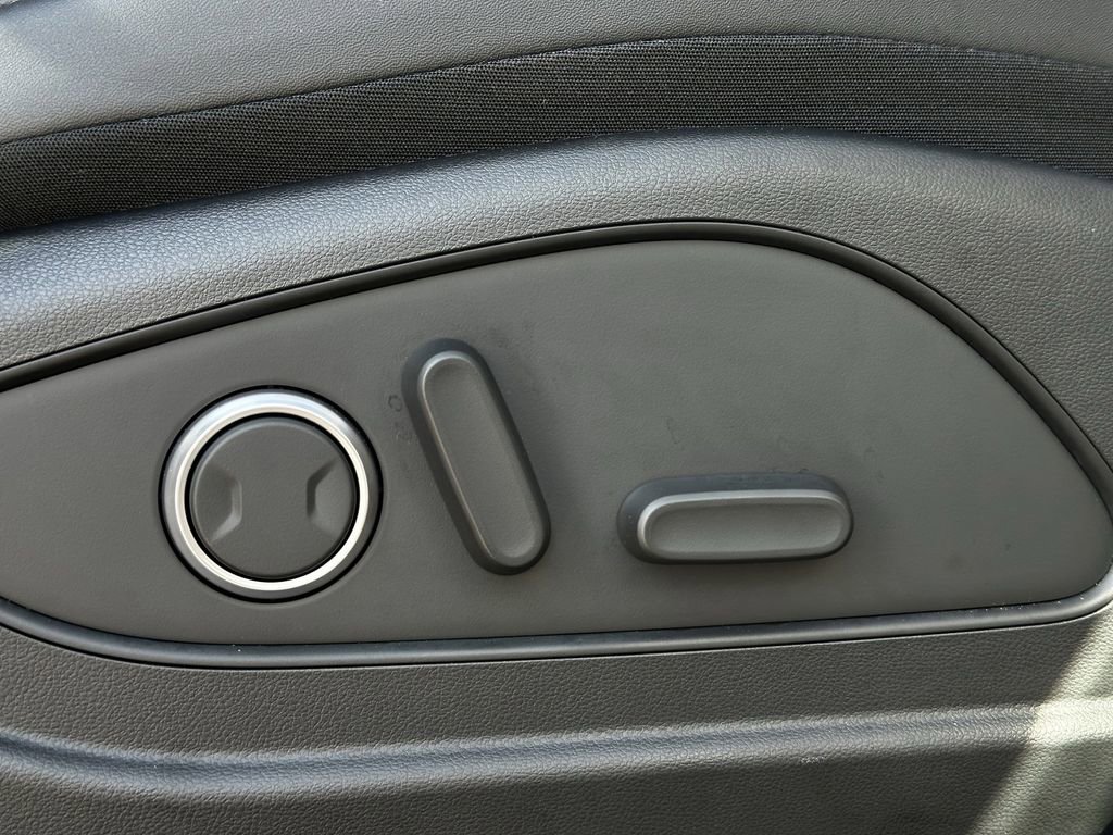 Used 2026 Hyundai Palisade SEL image 30