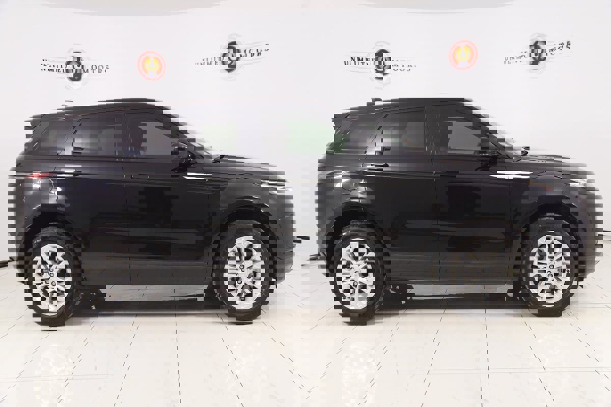 Used 2020 Land Rover Range Rover Evoque S image 2