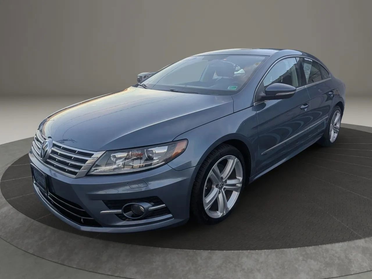 Used 2016 Volkswagen CC R-Line image 1