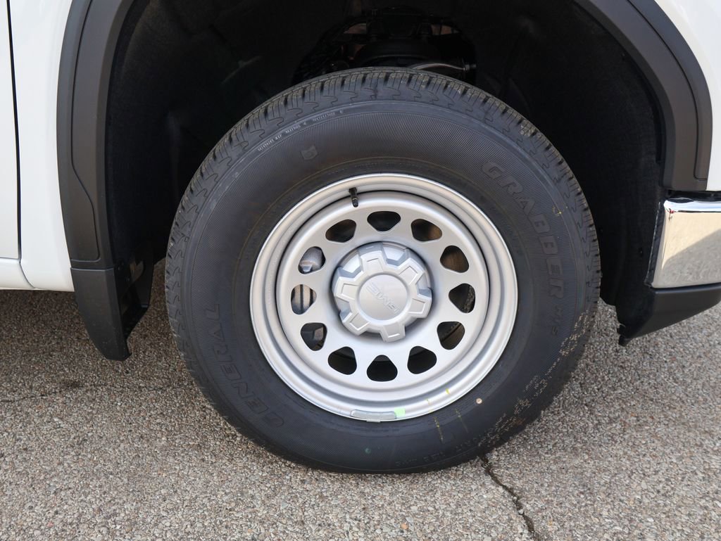 New 2026 GMC Sierra 1500 Pro AWD/4WD image 22