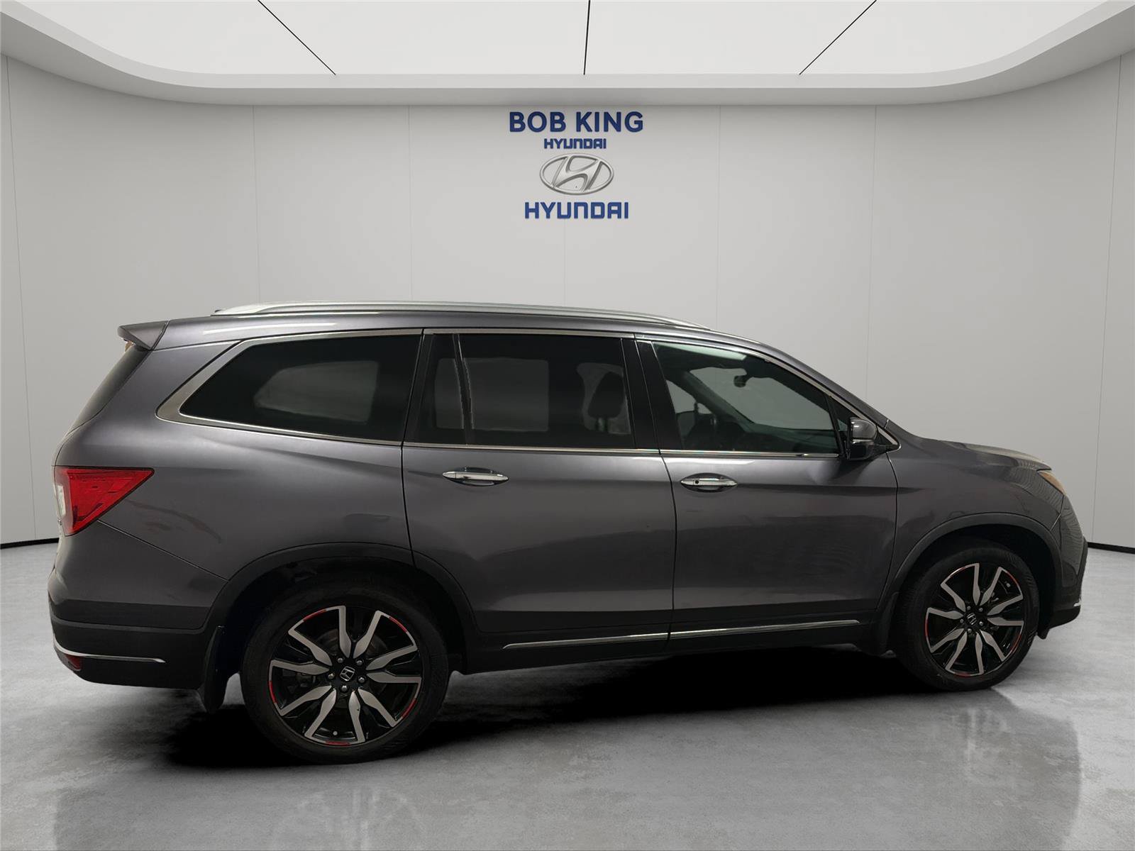 Used 2022 Honda Pilot Touring image 6
