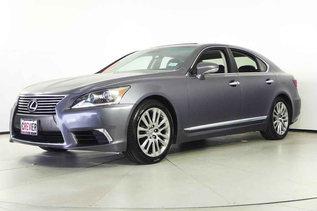 Used 2015 Lexus LS 460 image 2