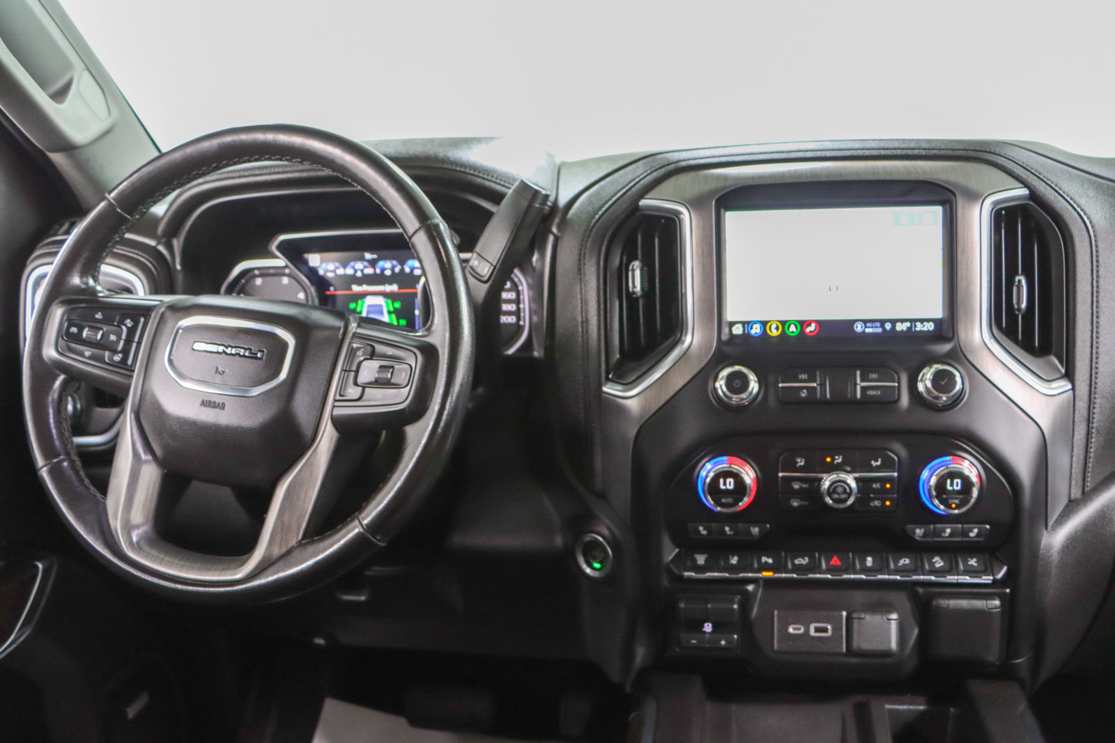 Used 2021 GMC Sierra 2500 Denali w/ Denali Ultimate Package AWD/4WD image 18