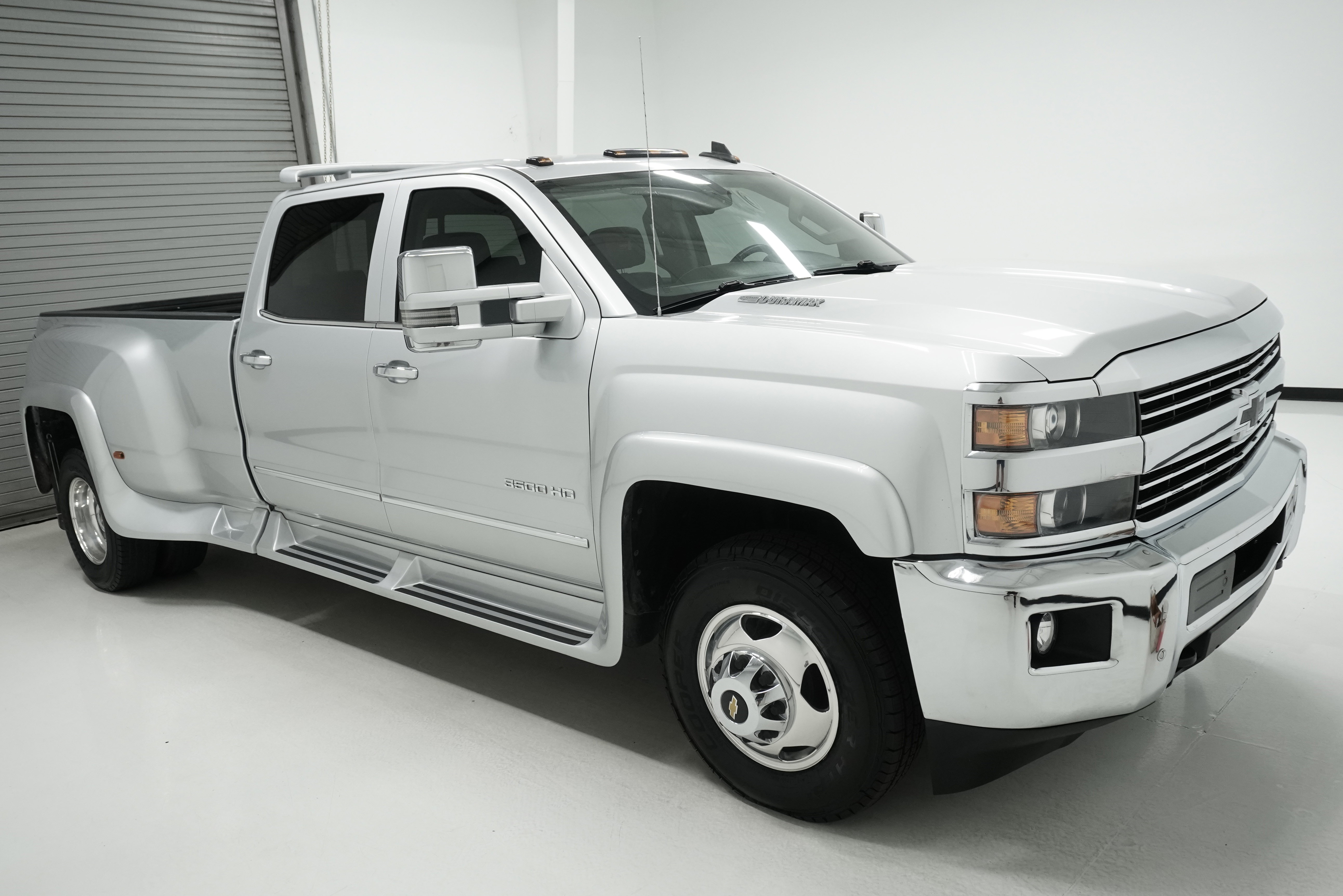 Used 2015 Chevrolet Silverado 3500 LTZ w/ Duramax Plus Package image 2