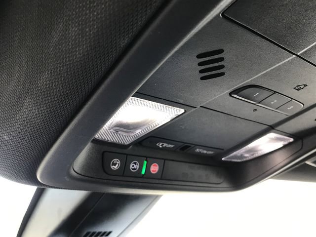 Used 2022 Chevrolet Blazer Premier FWD image 12