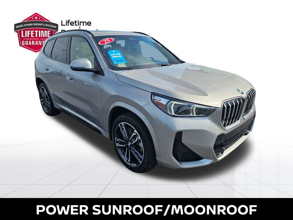 Used 2025 BMW X1 xDrive28i w/ M Sport Package AWD/4WD image 7