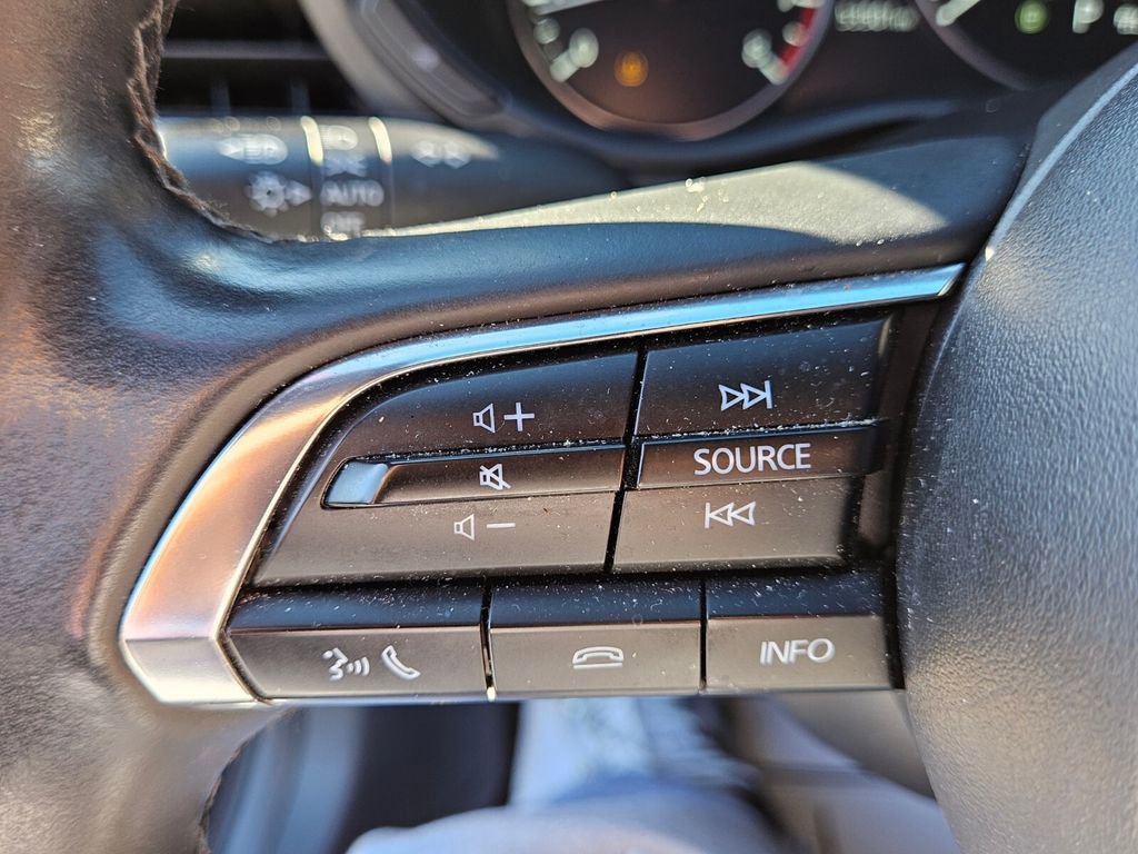 Used 2024 MAZDA MAZDA3 s image 23
