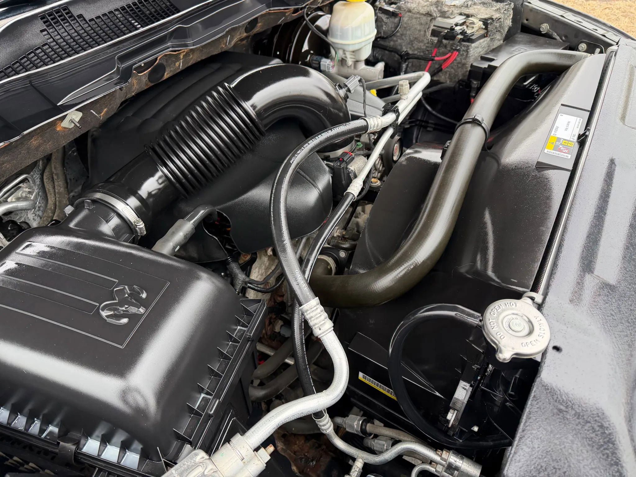 Used 2017 RAM 1500 Express image 36