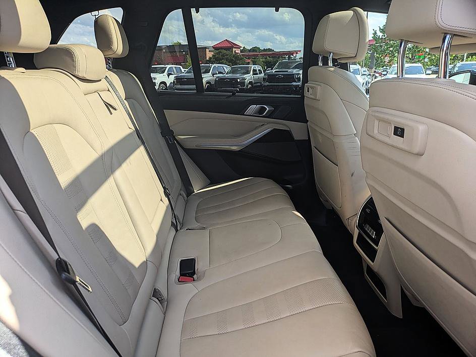 Used 2021 BMW X5 xDrive45e w/ Premium Package AWD/4WD image 28