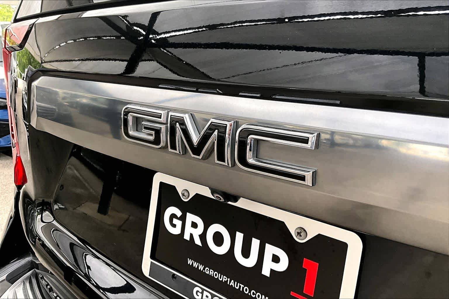 Used 2021 GMC Yukon AT4 w/ AT4 Premium Plus Package AWD/4WD image 10