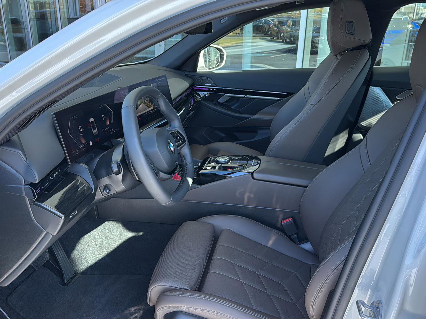 Certified 2025 BMW 530i w/ Premium Package image 8