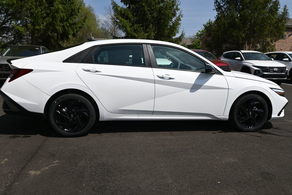 New 2026 Hyundai Elantra Sport FWD image 8