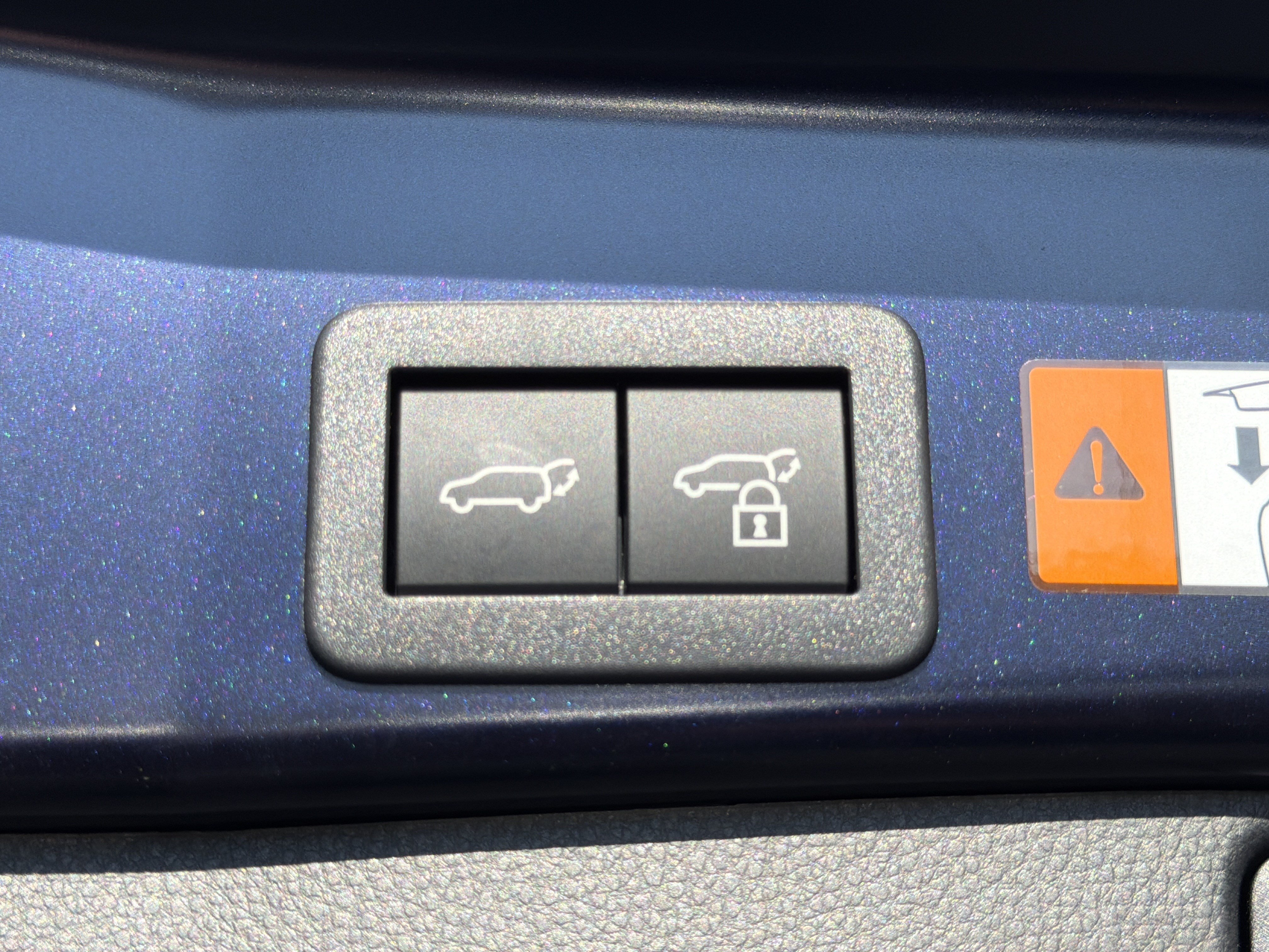 Used 2026 Toyota RAV4 SE w/ Convenience Package AWD/4WD image 19