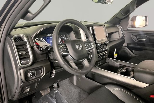 New 2026 RAM 1500 Express AWD/4WD image 8