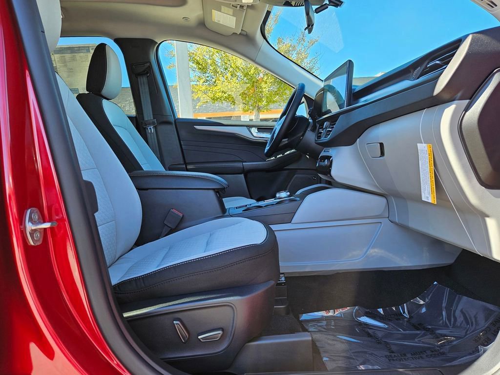 New 2026 Ford Escape Active w/ Active Premium Tech Pack image 34