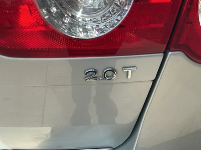 Used 2010 Volkswagen Passat Komfort FWD image 32