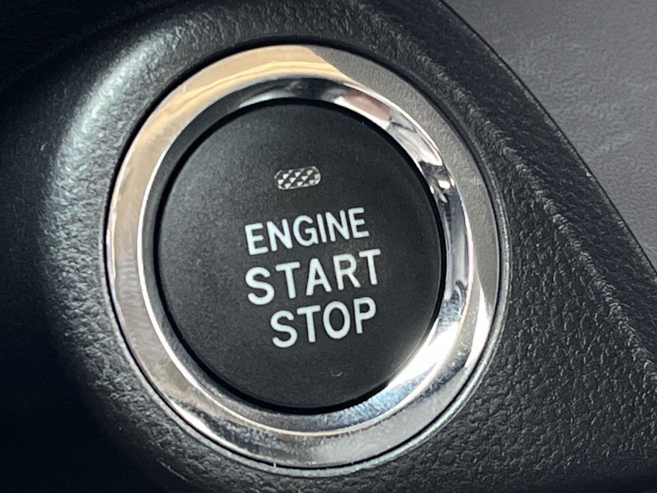 Used 2024 Subaru Crosstrek 2.0i Premium AWD/4WD image 19