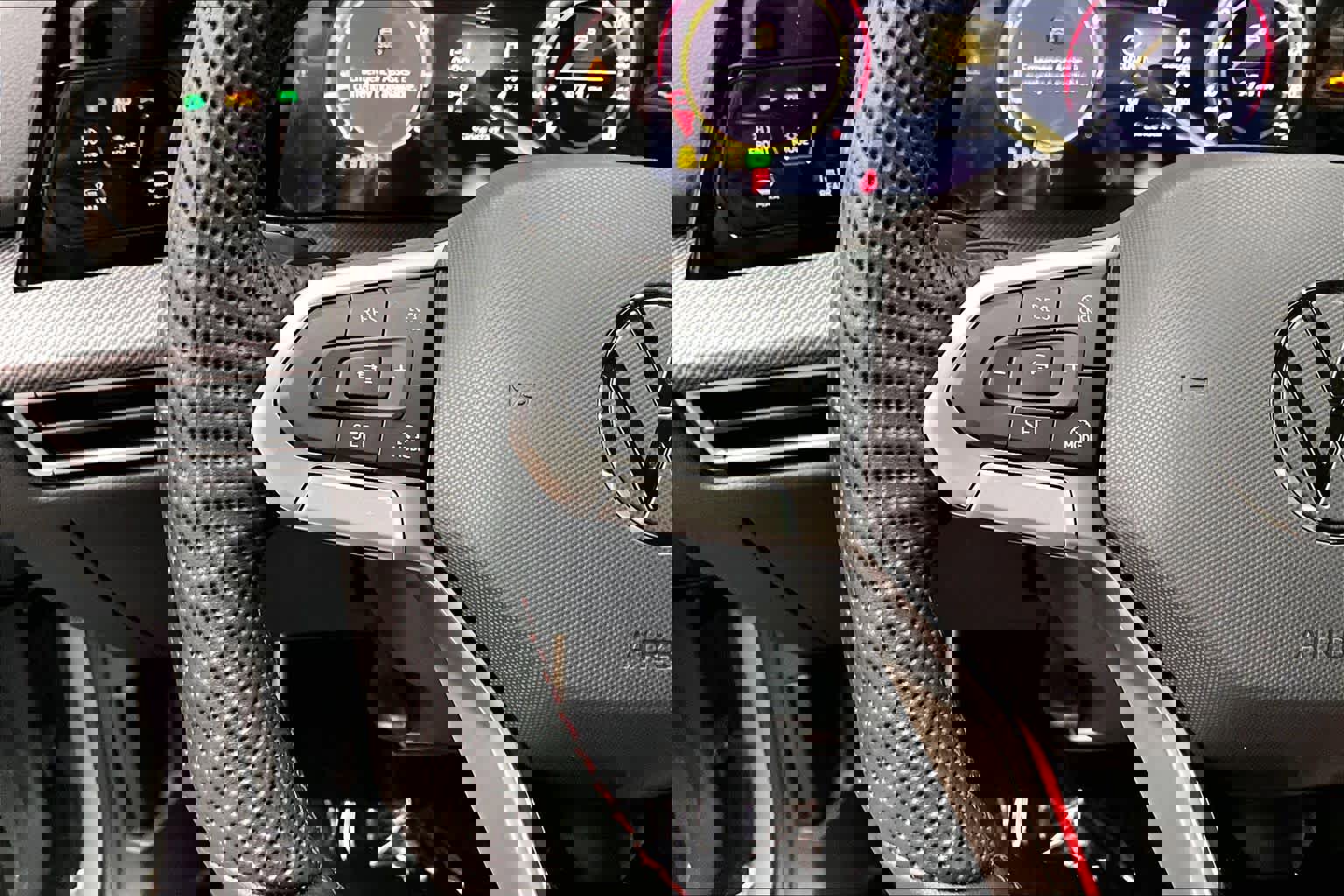 New 2026 Volkswagen GTI SE image 10