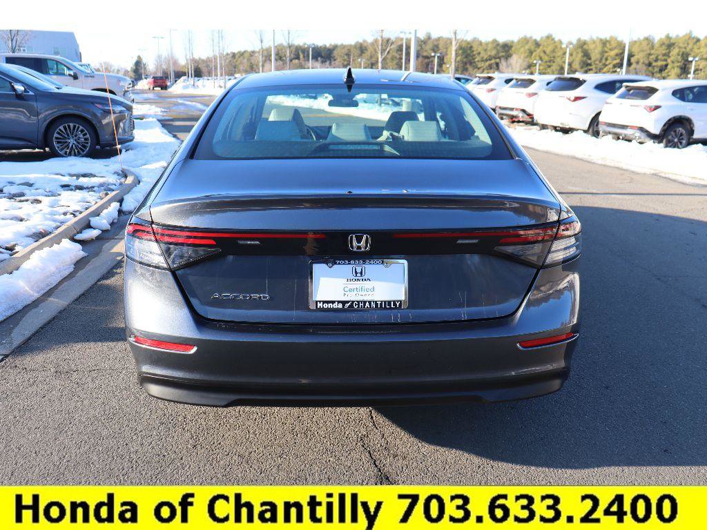 Certified 2025 Honda Accord SE image 6