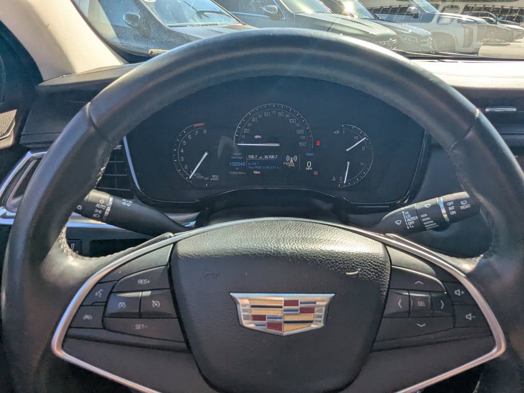 Used 2017 Cadillac XT5 Luxury w/ Advanced Security Package image 15