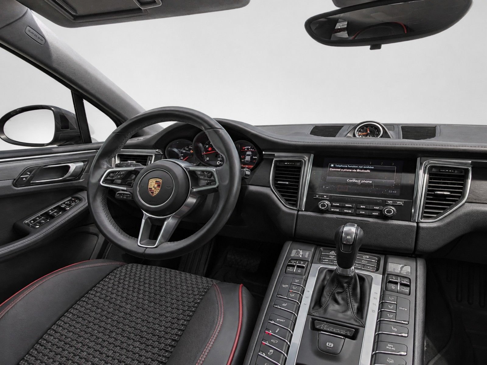 Used 2017 Porsche Macan GTS AWD/4WD image 21