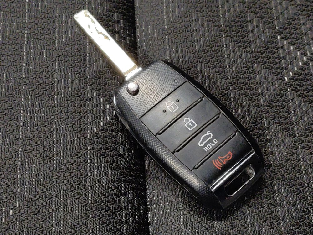 Used 2019 Kia Rio S image 32