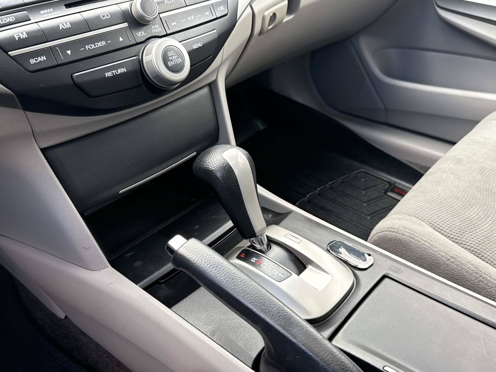 Used 2009 Honda Accord EX image 7