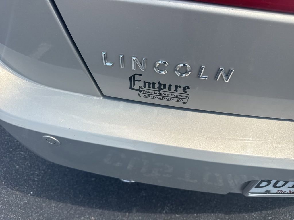 Used 2010 Lincoln MKZ FWD image 5