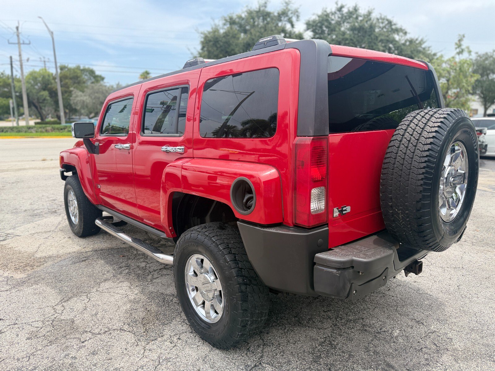Used 2007 HUMMER H3 AWD/4WD image 3