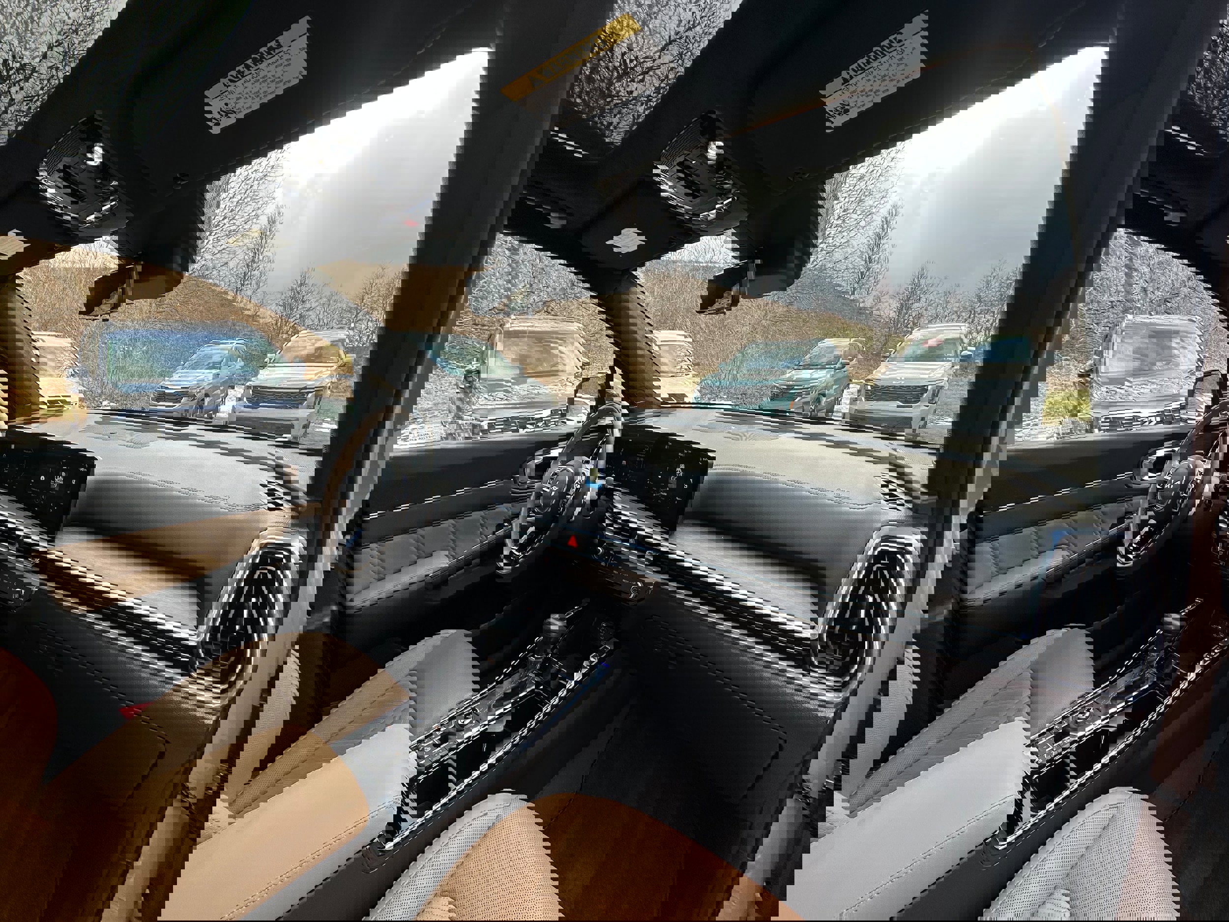 Used 2025 Kia Sorento SX Prestige w/ Olive Brown Leather Package image 36